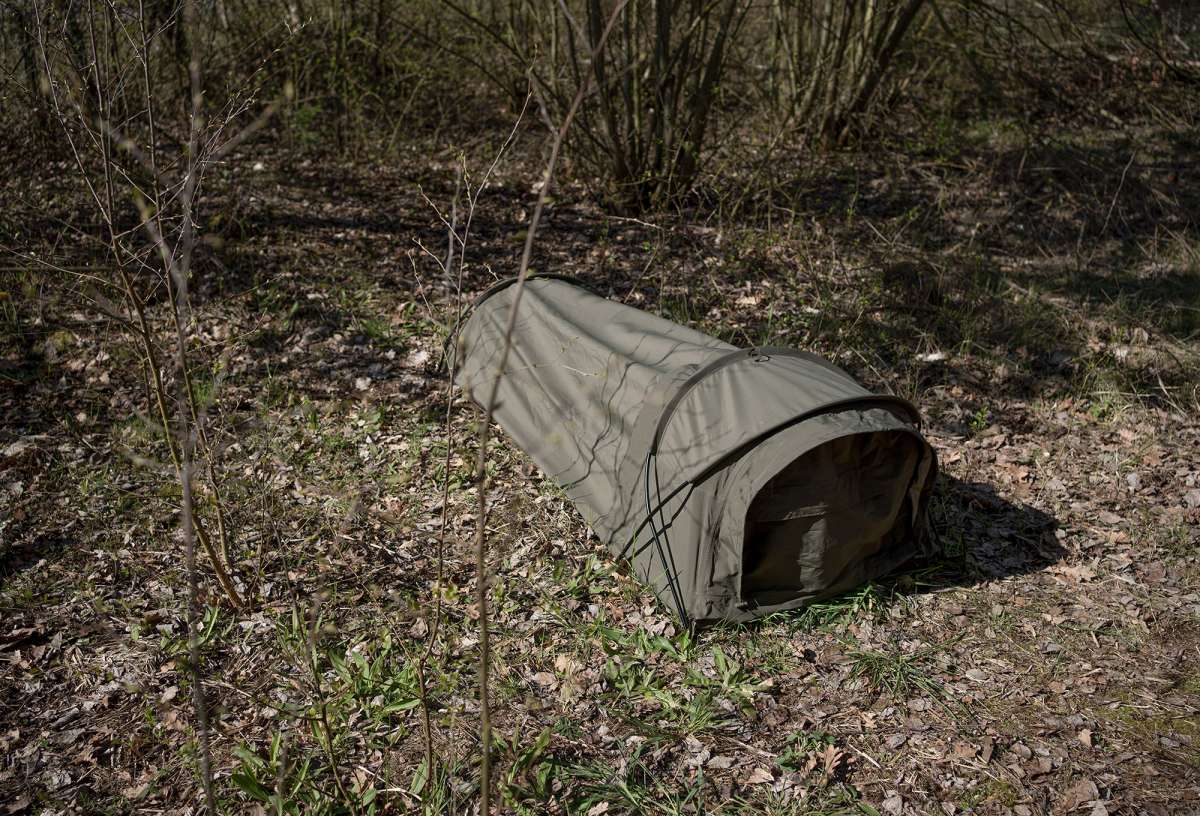 Titelseite -Nature Explorer polnischer armee biwacksack